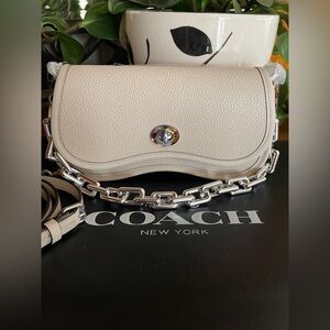 NWT Coachtopia Wavy Dinky Shoulder Bag with Chain